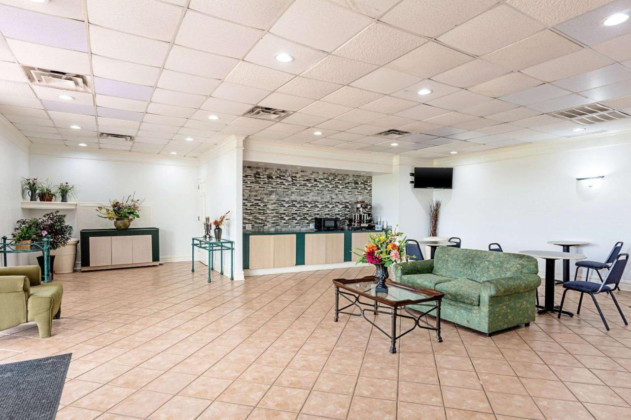 Rodeway Inn Huntsville Kültér fotó